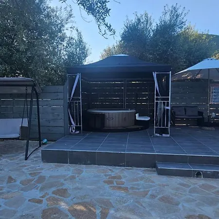 Villa Gardiki For2 *